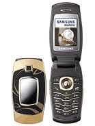 Mobilni telefon Samsung E500 - 