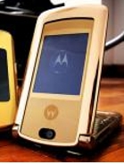 Mobilni telefon Motorola RAZR2 V9 Gold - 
