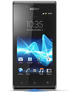 Mobilni telefon Sony Xperia J ST26i cena 100€