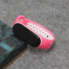 Pametni Sat Narukvica za smart watch Xiaomi Mi Band M5/M6 pink bela cena 4000 din slika