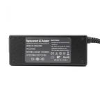 Punjac za laptop HP 19.5V 4.62A (4.5*3.0) ugao 90 HQ cena 4500 din slika