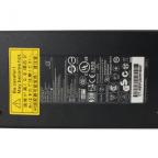 Punjac za laptop HP 19.5V 7.7A (4.5*3.0) ugao 90 HQ cena 7500 din slika