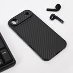 Maska Torbica Carbon fiber za iPhone 17 Air 6.6 crna cena 1000 din slika