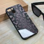 Maska Torbica Shiny glass za iPhone 14 6.1 crna cena 1000 din slika