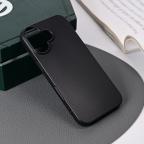 Maska Torbica silikonska Skin za iPhone 16 6.1 mat crna cena 1000 din slika